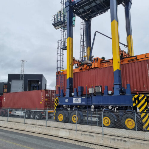 Hutchison Ports Stockholm container straddler loading